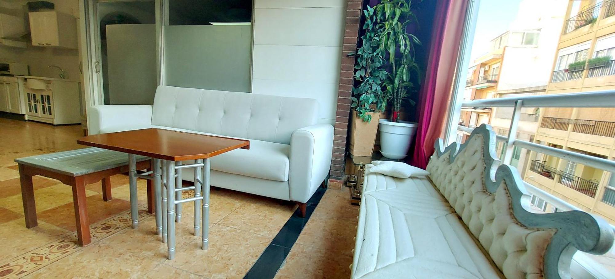 אליקאנטה Modern Apartment In Alacant 60M² Wheelchair Accessible מראה חיצוני תמונה